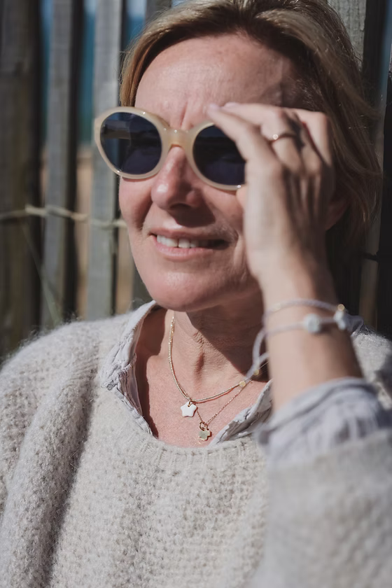 COLLIER ÉLASTIQUE ET CÉRAMIQUE