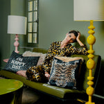 Charger l&#39;image dans la galerie, COUSSIN VELOUR OH HAPPY DAY
