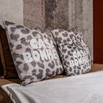 Charger l&#39;image dans la galerie, COUSSIN VELOUR ELEUSIS
