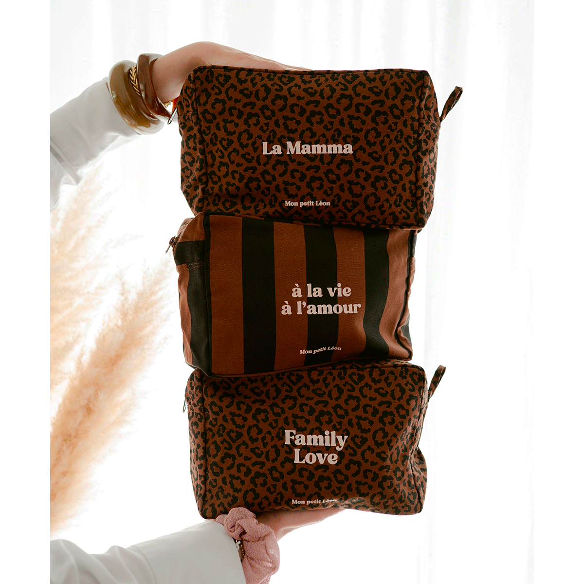 TROUSSE DE TOILETTE À LA VIE À L'AMOUR